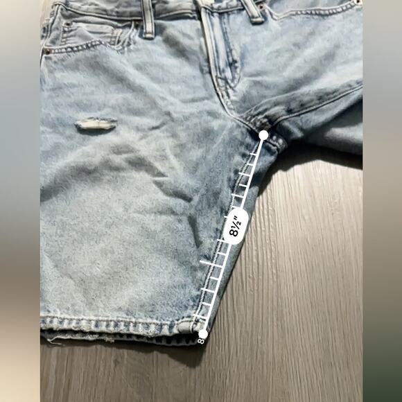 Gap Kids 90s Loose Light Wash Mid Rise Bermuda Distressed Shorts Size 16‎ NWT - Picture 8 of 8